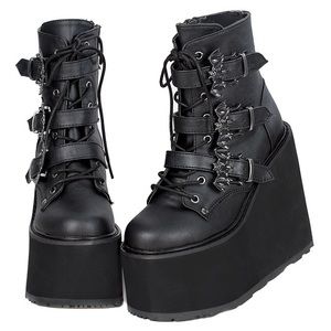 Demonia swing-103 boots